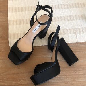 Nina platform heels